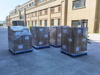 Shangyu ShengRuiSi Packaging Co.,Ltd linea di produzione del fabbricante