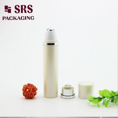 Crema per gli occhi di lusso Bottiglia a sfera perla Bianco colore 30 ml